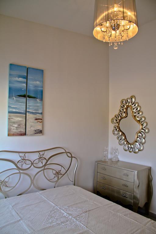 Sea View Beachfront Villa Maria Gouves Eksteriør billede